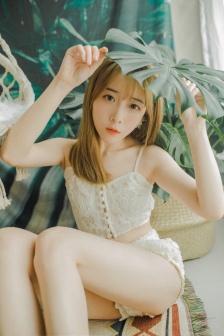 蓝雅